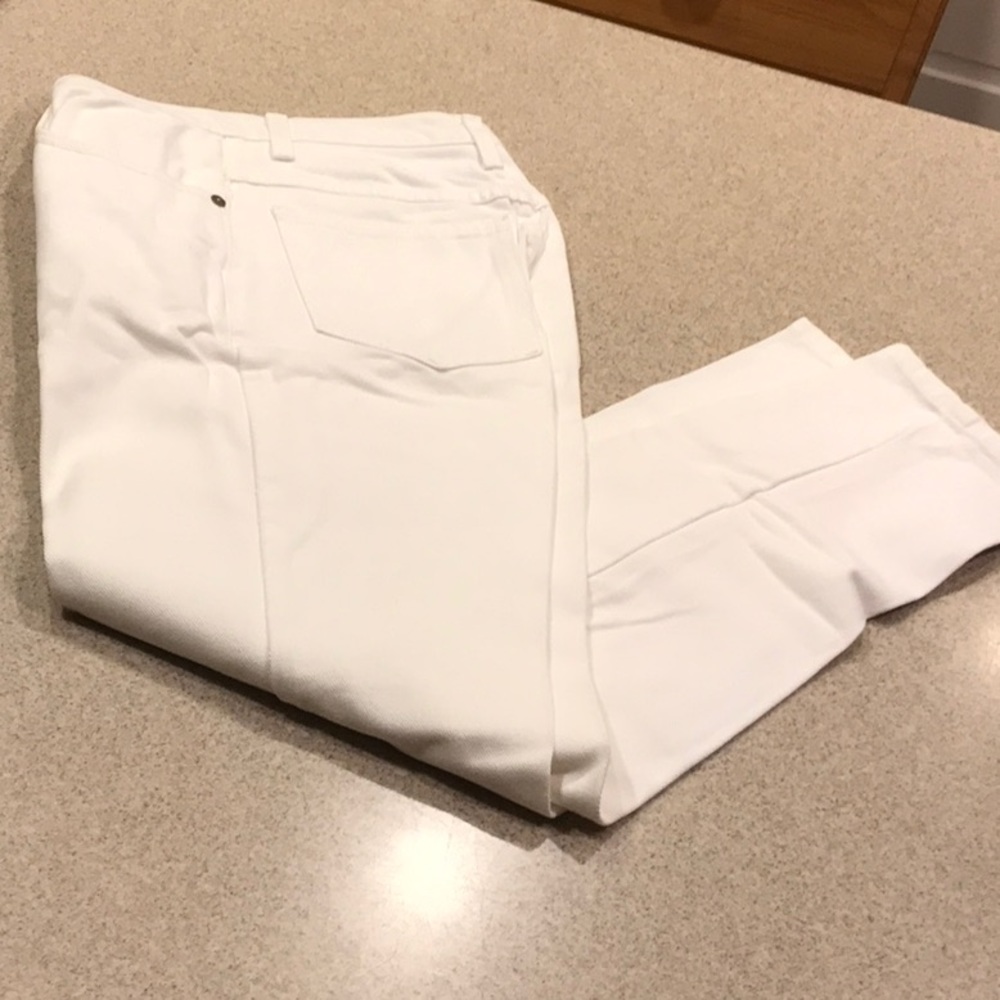 Jennifer Moore Petite 6 White Jeans
